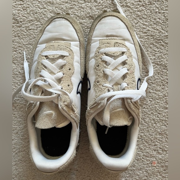 White, navy and Tan Nike Sneakers - Picture 1 of 4